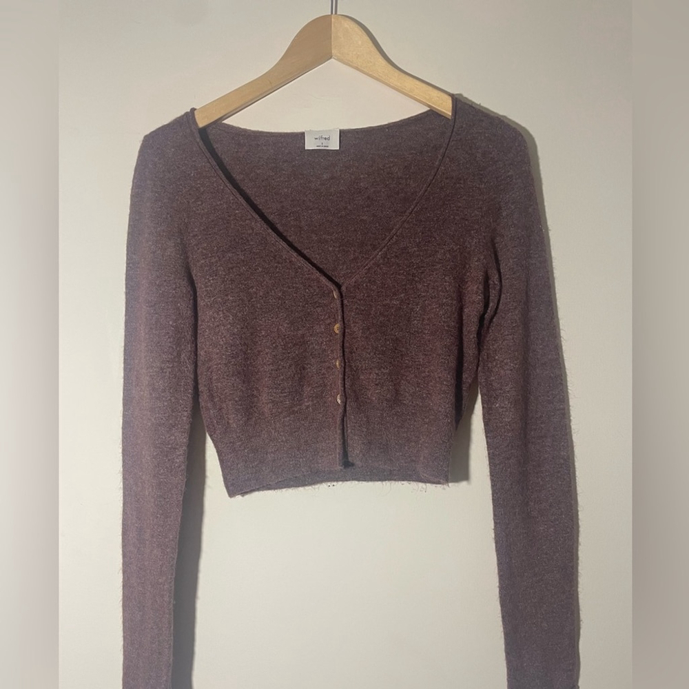 Aritzia Wilfred Cropped Cardigan V-Neck Button-Up Sweater - Picture 3 of 7